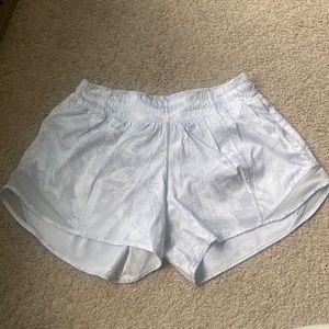 Lululemon hotty hot shorts